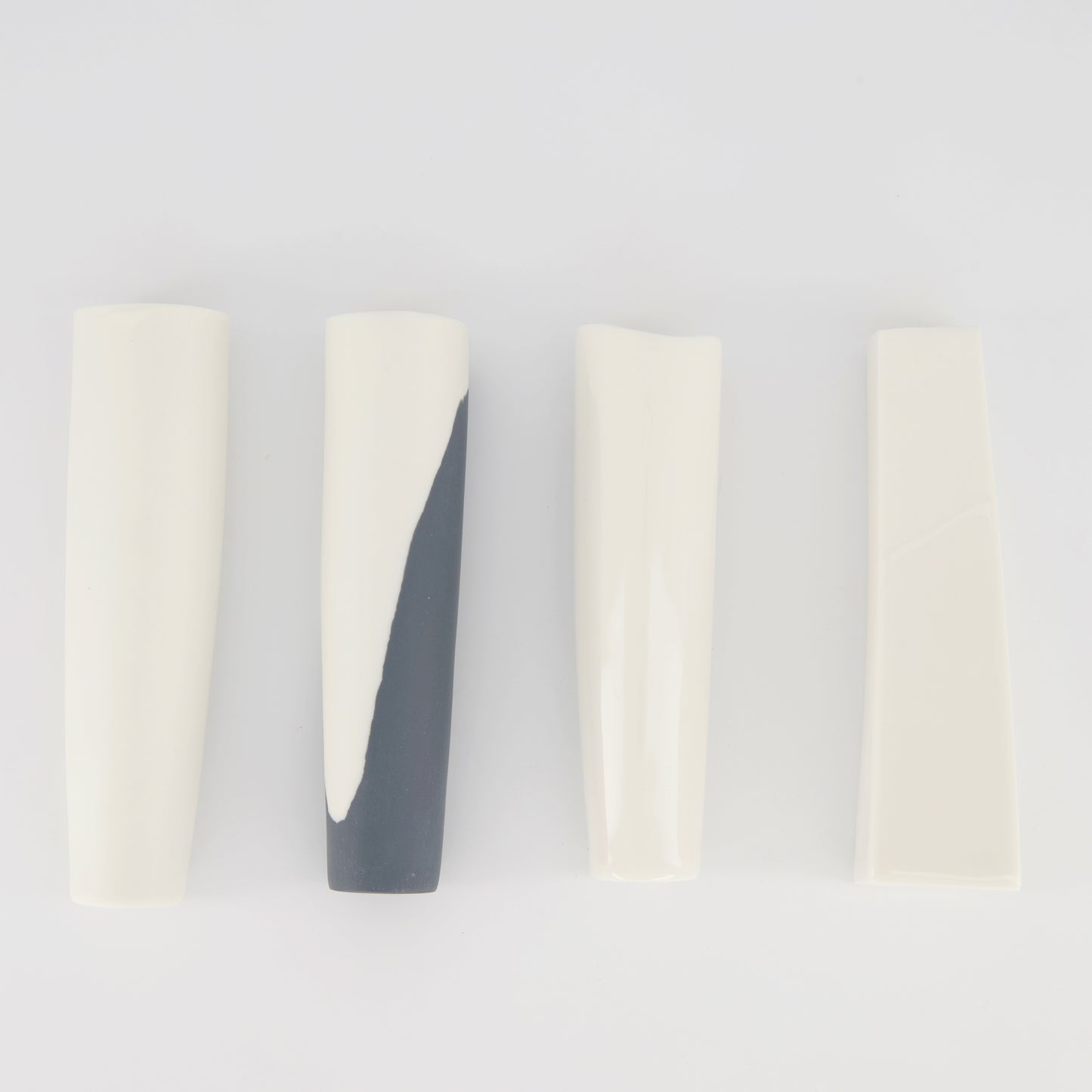 VASE LONGILIGNE SUSPENDU