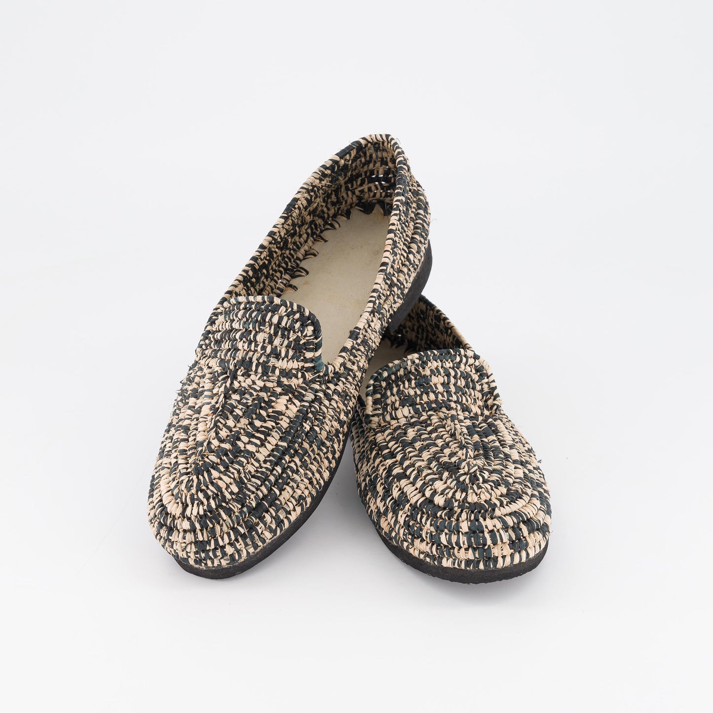 MOCASSINS EN RAPHIA NATUREL+BLACK