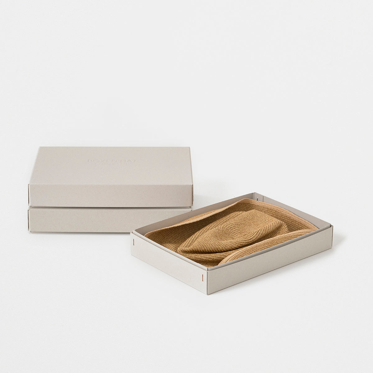 BOXED HAT - Mature ha. Mix Brown X Natural