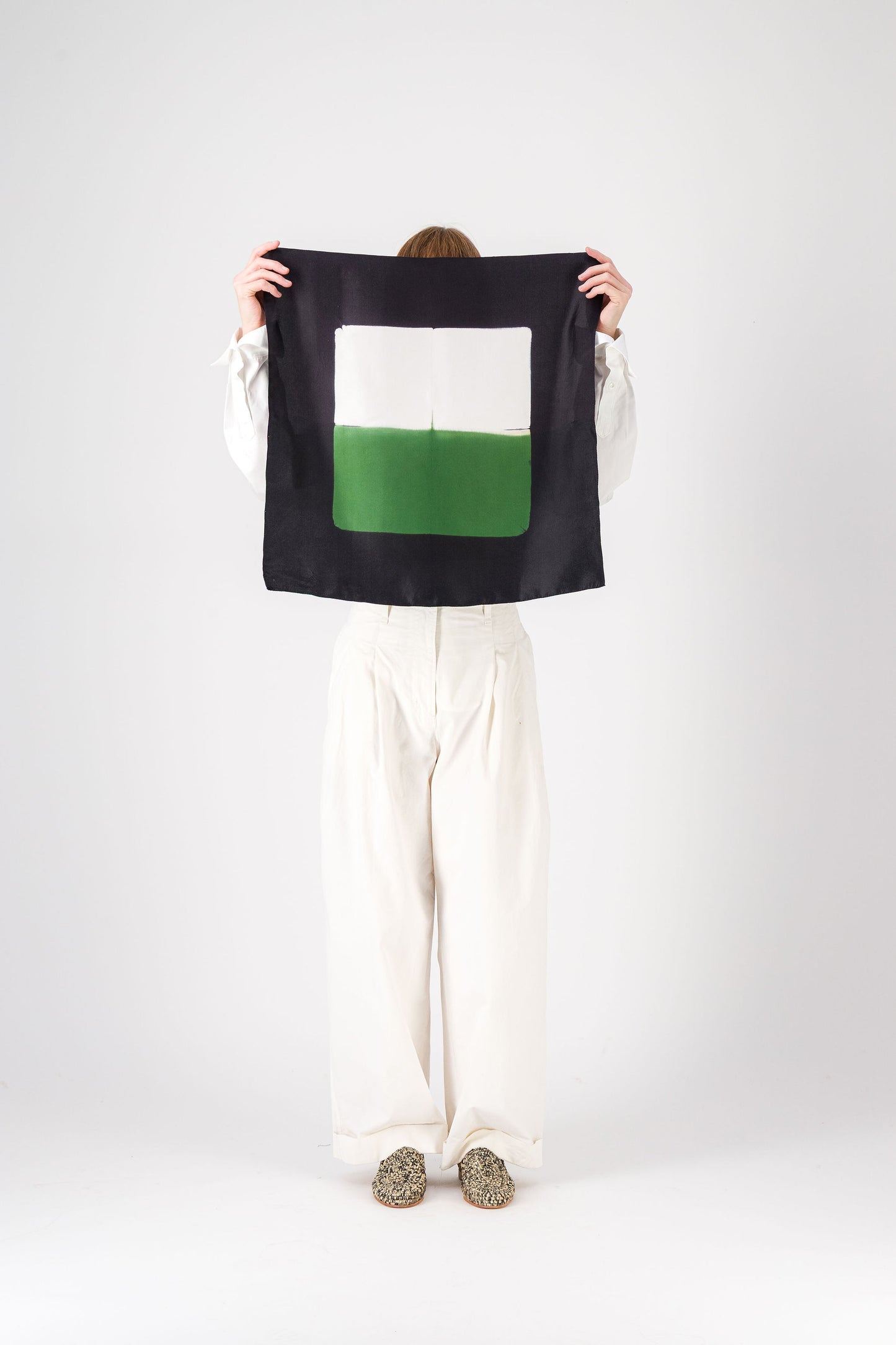 CONTRASTE - Silk Bandana GREEN 422 & BLACK