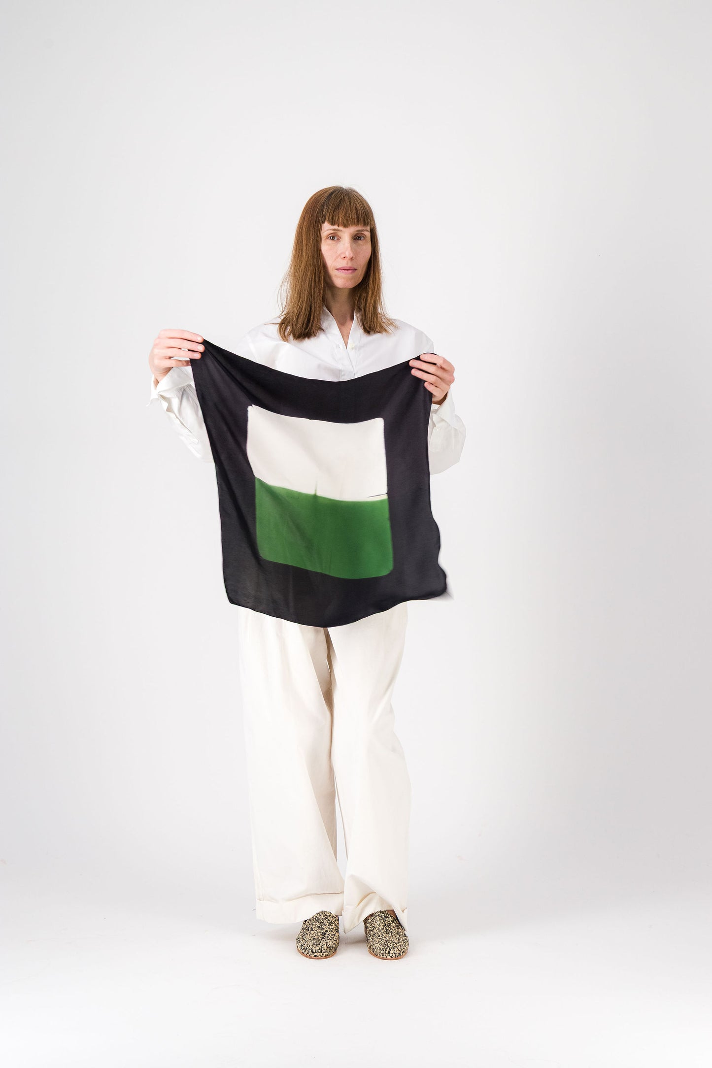 CONTRASTE - Silk Bandana GREEN 422 & BLACK