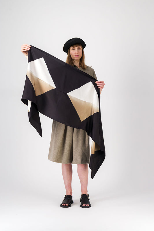 Origami - Silk Stole BEIGE 134-D & BLACK