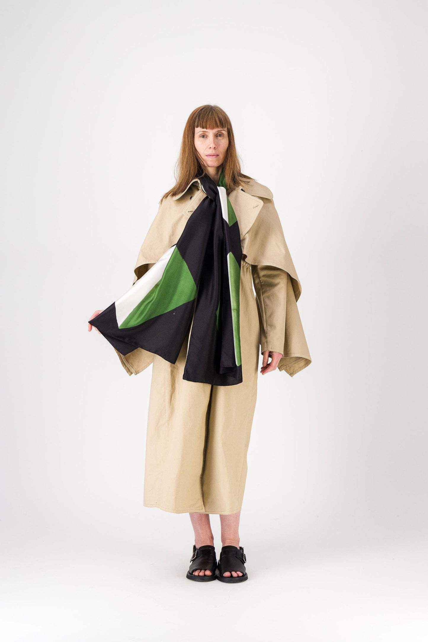 Origami - Silk Stole GREEN 422 & BLACK