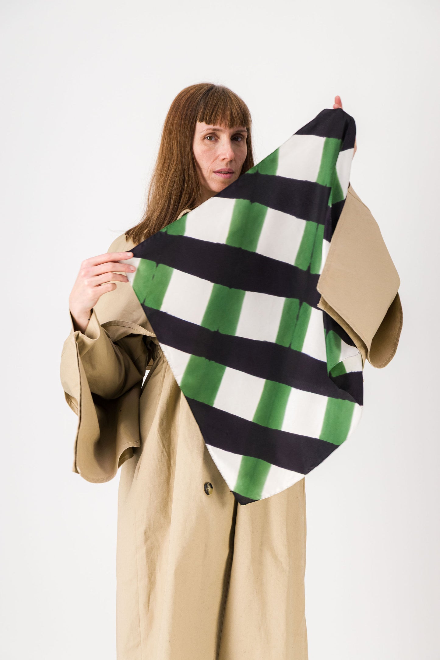 PIQUE-NIQUE - Silk bandana GREEN 422 & BLACK