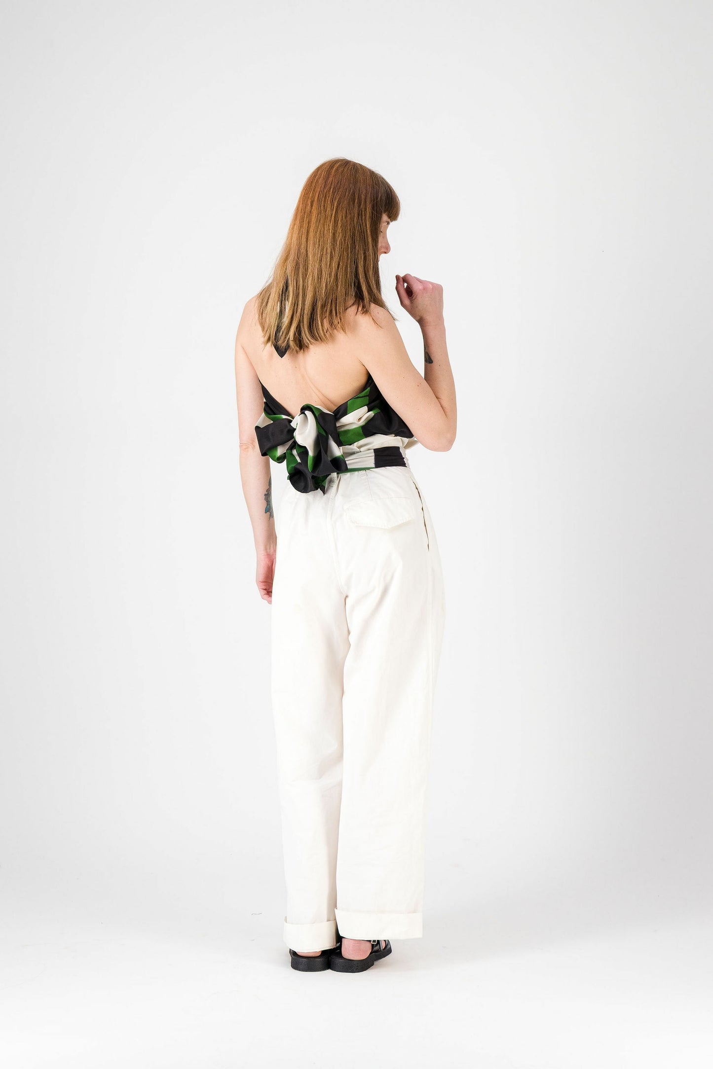 TOMMETTE - Silk scarf green & black