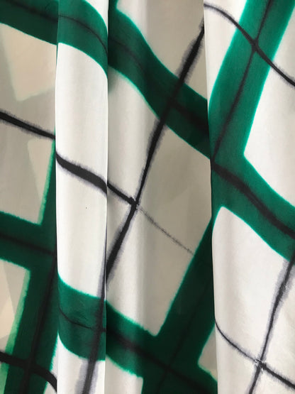 TRAME - a checkered silk scarf PERSIAN GREEN & BLACK